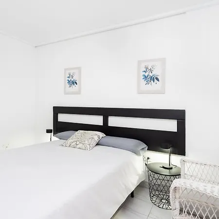 Home2book Sunny Retreat Cristianos, Pool * 洛斯克里斯蒂亚诺斯